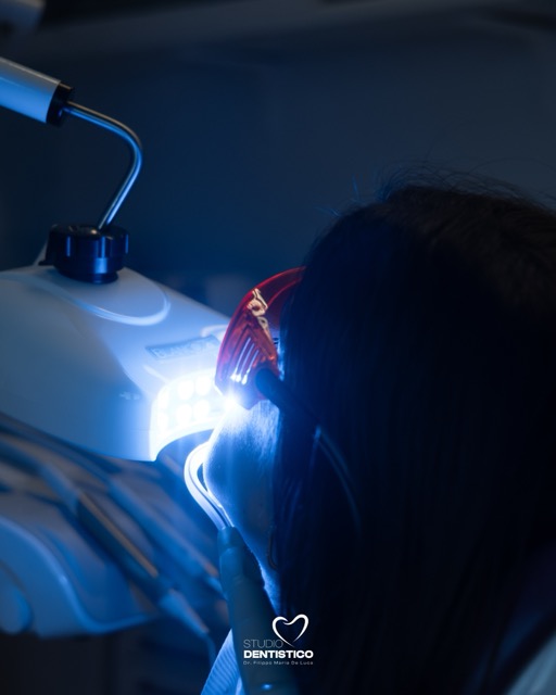 Odontoiatria digitale, implantologia e check-up odontoiatrico nello Studio Dentistico del Dr. Filippo Maria De Luca a Mozzagrogna, vicino Lanciano (CH), con diagnosi digitale e percorsi di cura personalizzati.